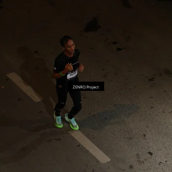 Runner Photo 7658332
