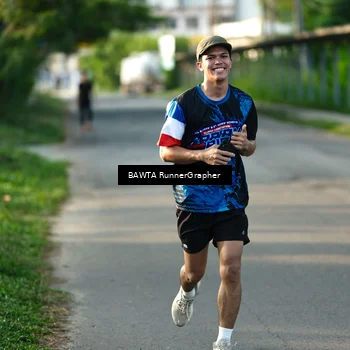 Runner Photo 7658336