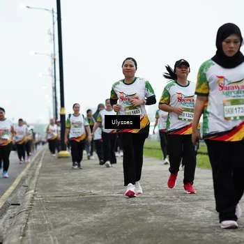 Runner Photo 7658350