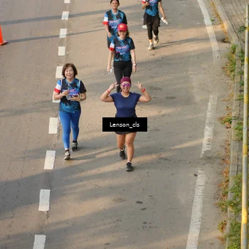 Runner Photo 7658352