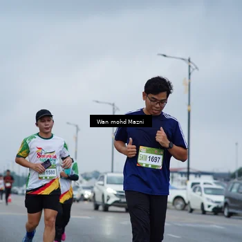 Runner Photo 7658356