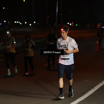 Runner Photo 7658374