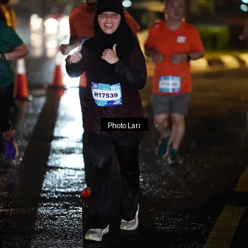 Runner Photo 7658395