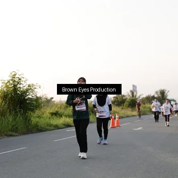 Runner Photo 7658397