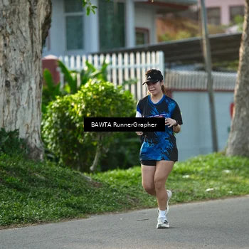 Runner Photo 7658418