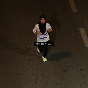 Runner Photo 7658421
