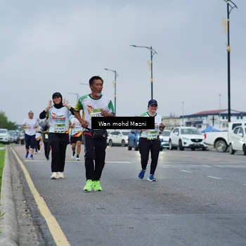 Runner Photo 7658430