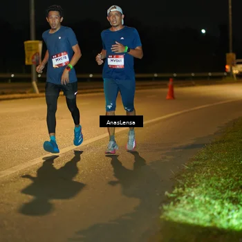 Runner Photo 7658437