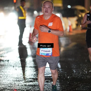 Runner Photo 7658443
