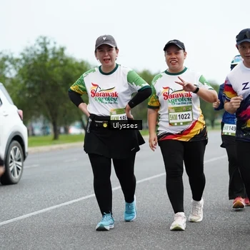 Runner Photo 7658449