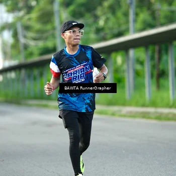 Runner Photo 7658460