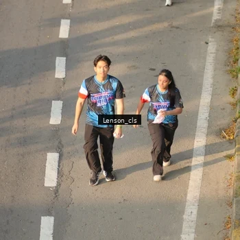 Runner Photo 7658473