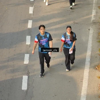Runner Photo 7658484