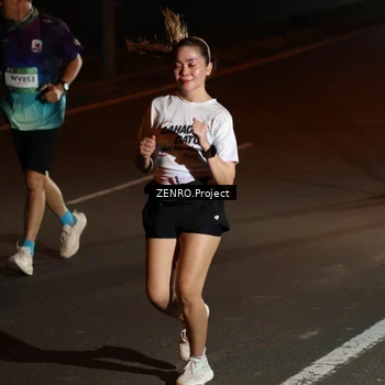 Runner Photo 7658488