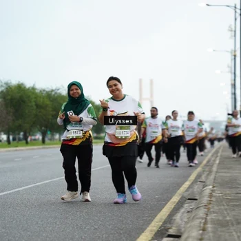 Runner Photo 7658504
