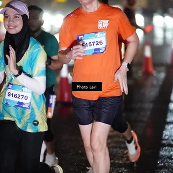 Runner Photo 7658514