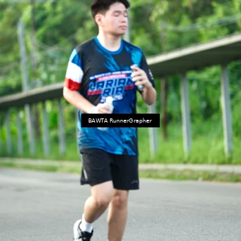 Runner Photo 7658544