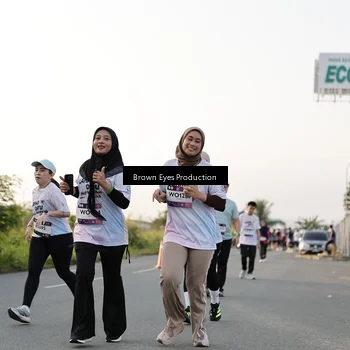 Runner Photo 7658631