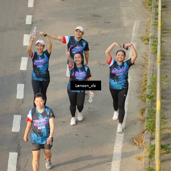 Runner Photo 7658653