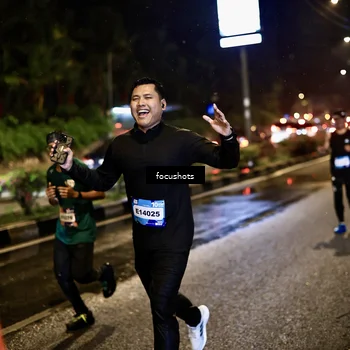 Runner Photo 7658657
