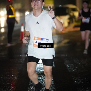Runner Photo 7658680