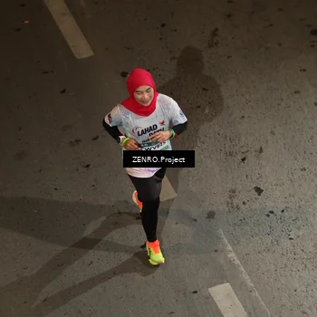 Runner Photo 7658684