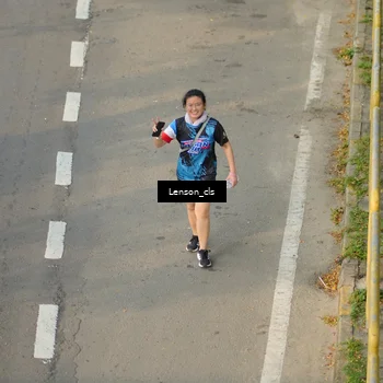 Runner Photo 7658685