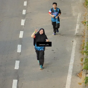 Runner Photo 7658690