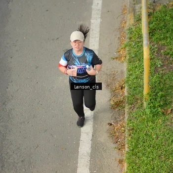 Runner Photo 7658715