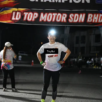 Runner Photo 7658736