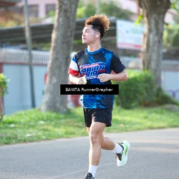 Runner Photo 7658737