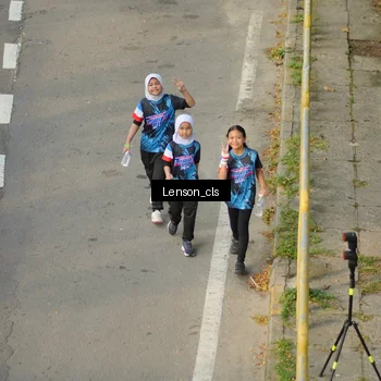 Runner Photo 7658745