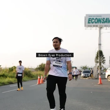 Runner Photo 7658747