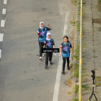 Runner Photo 7658753
