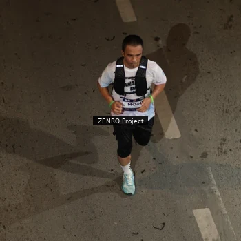 Runner Photo 7658756