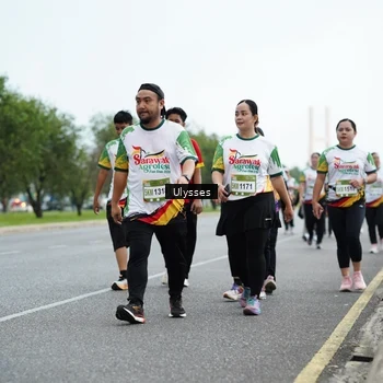 Runner Photo 7658757