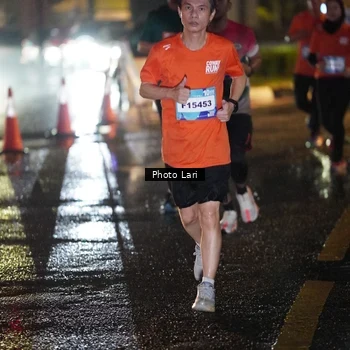 Runner Photo 7658766
