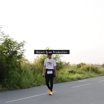 Runner Photo 7658770