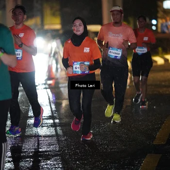 Runner Photo 7658771
