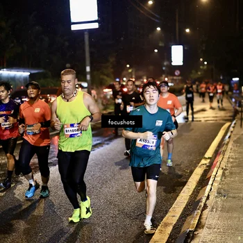 Runner Photo 7658787