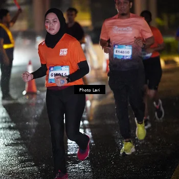 Runner Photo 7658798
