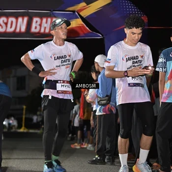 Runner Photo 7658807