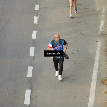 Runner Photo 7658823