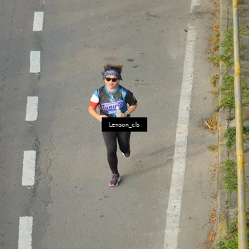 Runner Photo 7658831