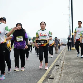Runner Photo 7658834