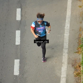 Runner Photo 7658843