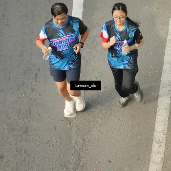 Runner Photo 7658845