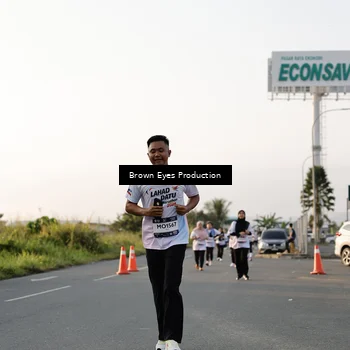 Runner Photo 7658847