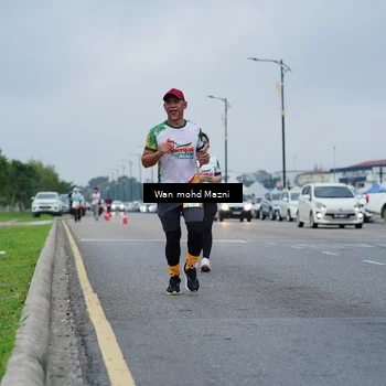 Runner Photo 7658849