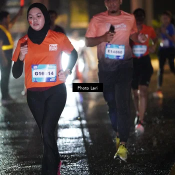 Runner Photo 7658855